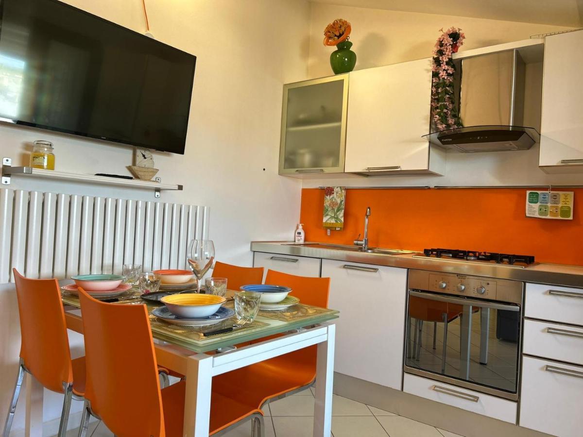 Nel Blu Dipinto Di Blu Apartment Porto Recanati Exterior photo